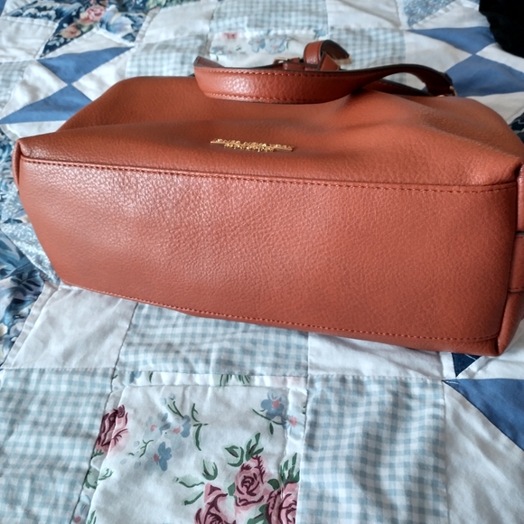 Jones New York Signature bag - Picture 3 of 7